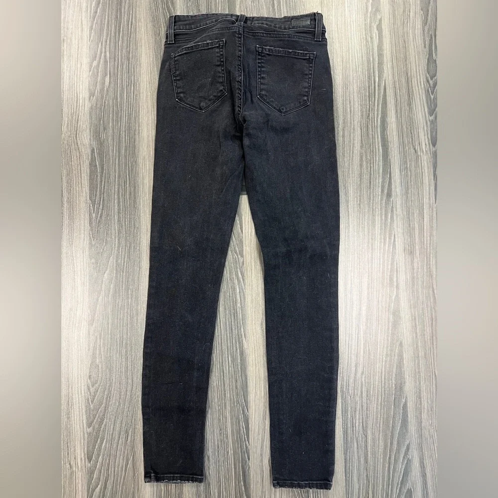 💥3/$50 PAIGE Black Skinny Jeans with Stretch Fit and Moto Zipper Pockets | Sz 28